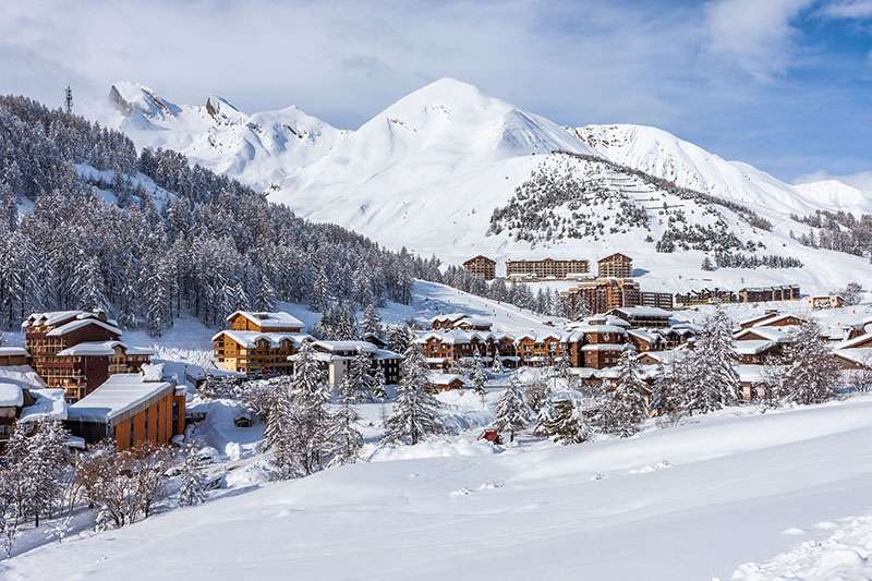 Les avantages d&#8217;une descente en luge pendant un séminaire d&#8217;hiver en montagne